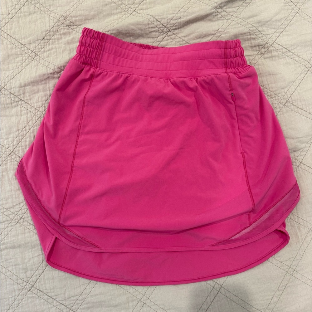 NWOT. Lululemon Hotty Hot High-Rise Skirt *Long. Size 4.  Color: sonic pink.